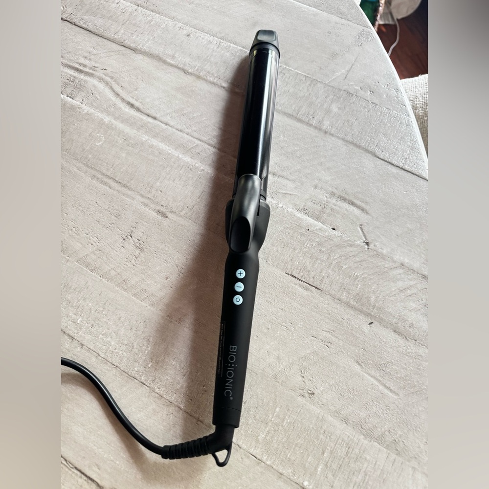 Bio Ionic Black Curling Iron